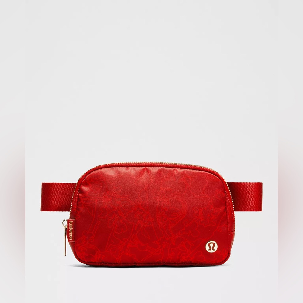 NWT Lululemon Lunar New Year Everywhere Belt Bag 1L in Red